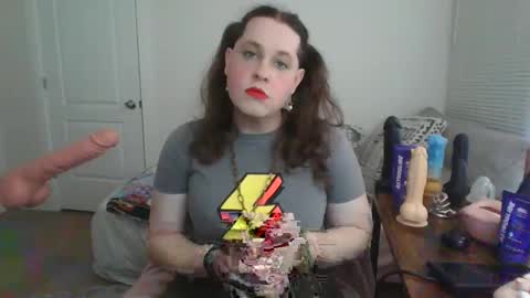 Snapshot of mxsissycharlotte chatting on October 9, 4:05 pm Mx Charlotte online show from October 9, 4:05 pm