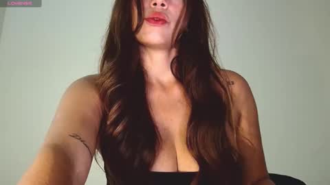 Snapshot of my420couple chatting on November 17, 2:17 am miss beauty coming 96 2300 online show from November 17, 2:17 am