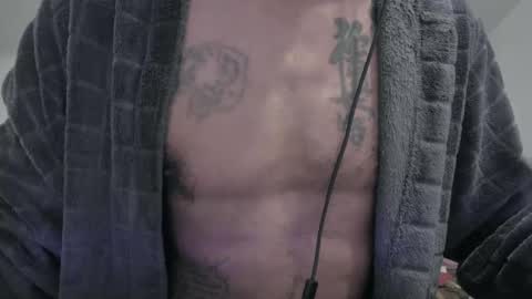 Snapshot of my432687 chatting on January 7, 12:55 am my432687 online show from January 7, 12:55 am