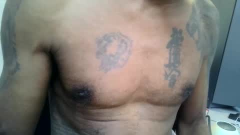 Snapshot of my432687 chatting on October 29, 12:07 pm my432687 online show from October 29, 12:07 pm