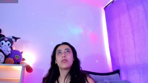 my_aleja_ online show from March 12, 12:11 pm