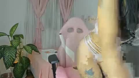 Snapshot of my_brunetteee chatting on February 9, 1:11 am my_brunetteee online show from February 9, 1:11 am