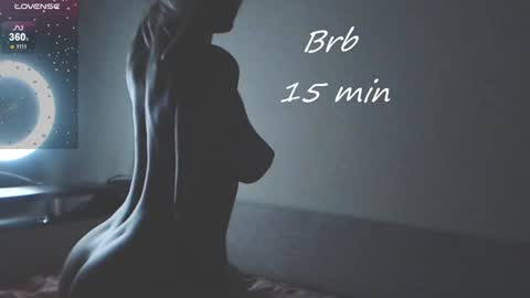 Snapshot of my_hannah chatting on December 18, 4:17 pm Hannah welcome online show from December 18, 4:17 pm