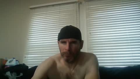 Snapshot of my_little_vienna_sausage chatting on January 3, 6:24 pm vienna online show from January 3, 6:24 pm