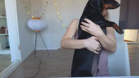  MIA  I will be here Monday Wednesday Thursday Saturday online show from December 5, 10:02 am