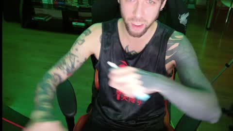 Snapshot of my_name_sinner chatting on December 30, 1:48 am you can call me Sinner online show from December 30, 1:48 am