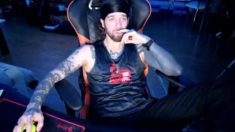 Snapshot of my_name_sinner chatting on October 17, 7:38 pm you can call me Sinner online show from October 17, 7:38 pm