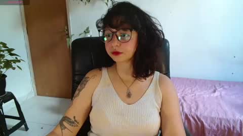 myamillor online show from October 29, 11:23 am