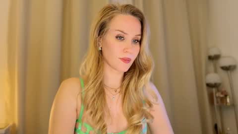 Mya-be Yours P online show from January 23, 12:35 am