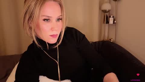 Mya-be Yours P online show from November 16, 6:24 pm