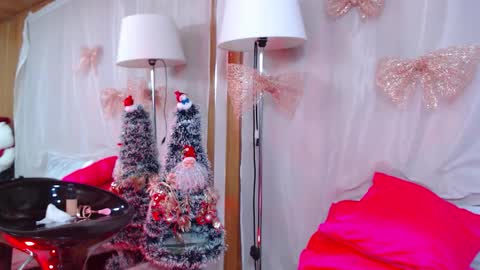 Snapshot of myathtylerth chatting on November 27, 8:11 pm Mya online show from November 27, 8:11 pm