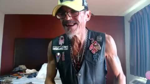 Snapshot of mycock4u247 chatting on December 16, 3:17 pm LA MARIPOSA DE MARICOPA online show from December 16, 3:17 pm