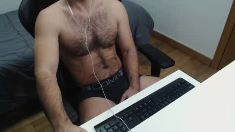 Juan  OF  myhairymacho online show from January 7, 4:39 am