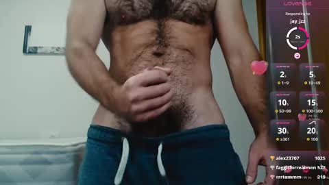 Snapshot of myhairymacho chatting on November 22, 11:48 pm Juan OF myhairymacho online show from November 22, 11:48 pm