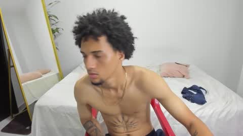 Snapshot of myke_master chatting on November 6, 11:15 pm myke_master online show from November 6, 11:15 pm