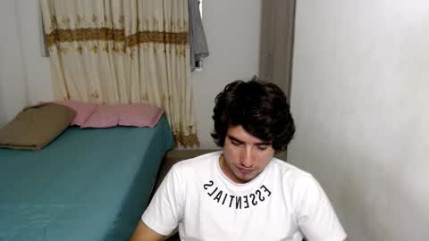 Snapshot of myke_xxx chatting on November 6, 11:48 pm mike online show from November 6, 11:48 pm