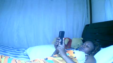 Snapshot of mylindasweet chatting on January 21, 2:11 am linda online show from January 21, 2:11 am