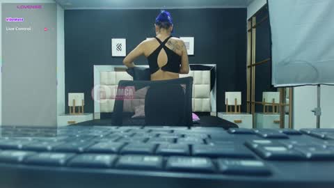 camila online show from November 7, 12:27 pm