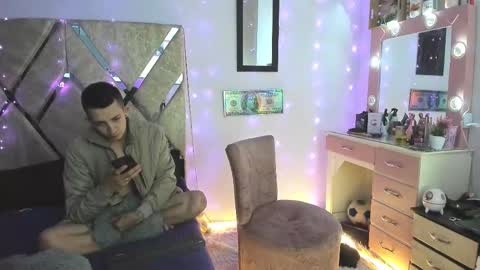 Myluandjack online show from November 24, 8:58 am