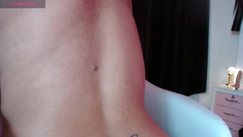 Snapshot of myomi_nix chatting on January 21, 5:49 am myomi online show from January 21, 5:49 am