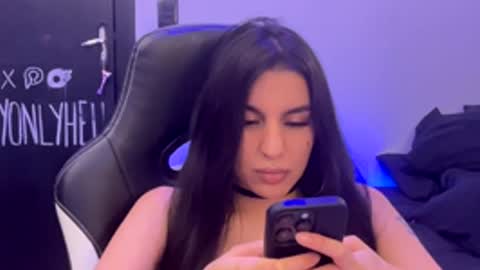 myonlyhell online show from December 4, 4:11 am