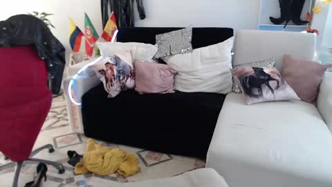 Myrna Sessions online show from February 2, 2:13 pm