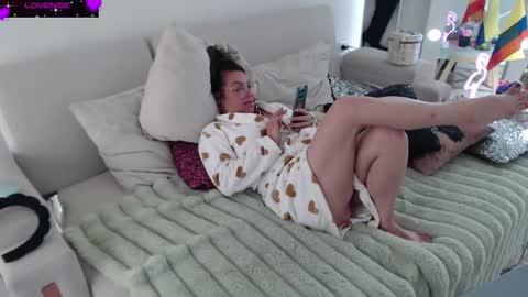 Myrna Sessions online show from January 31, 7:11 pm