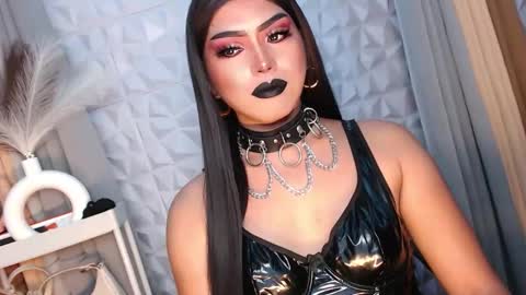 SUPPORT GODDESS TRISHA  AND DONT FORGET TO FOLLOW ME online show from September 25, 2:54 pm