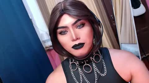 SUPPORT GODDESS TRISHA  AND DONT FORGET TO FOLLOW ME online show from April 20, 6:53 pm