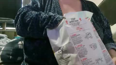 Snapshot of mysteriouswoman18 chatting on October 4, 9:24 pm mysteriouswoman18 online show from October 4, 9:24 pm