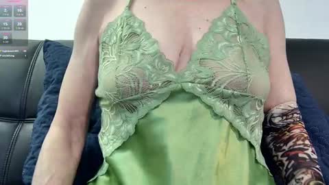 Mystery Nymph Milf online show from February 27, 11:48 pm