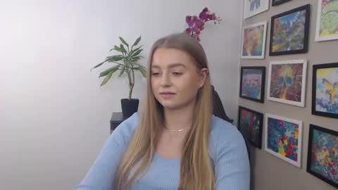 Erica online show from January 17, 2:07 pm