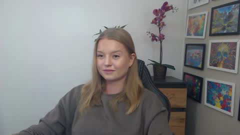 Erica online show from February 8, 12:08 pm