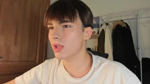 Evan Brown online show from October 20, 8:31 pm