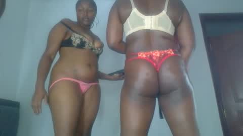 mystic_saucy online show from November 14, 8:29 pm