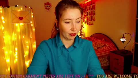 MystyDew online show from February 8, 11:55 am