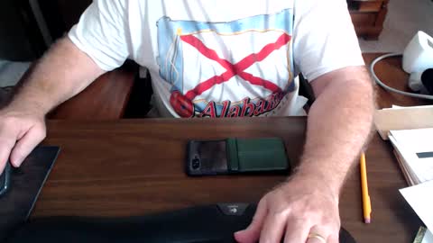 Snapshot of mytimeyourtimeourtime chatting on October 3, 3:53 pm ItsTime online show from October 3, 3:53 pm