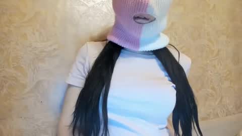 n33n33 online show from February 12, 4:07 am