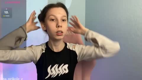 Vanessa and Julia  online show from January 9, 8:21 pm