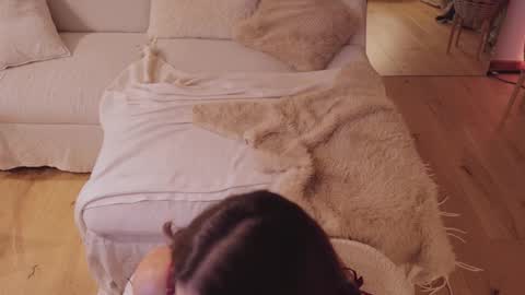 Nadia online show from October 4, 7:12 pm