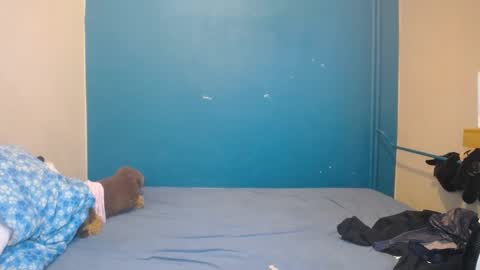 nadinnnea online show from March 4, 1:49 pm