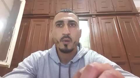 V online show from January 8, 12:40 pm