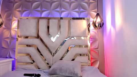 Snapshot of nahia_low chatting on January 31, 8:01 am Valeria online show from January 31, 8:01 am