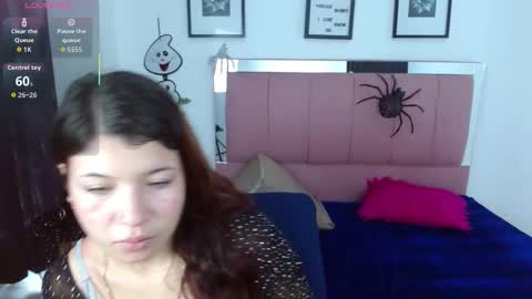 Snapshot of nahomi_f_w chatting on October 20, 1:44 pm nahomi_f_w online show from October 20, 1:44 pm