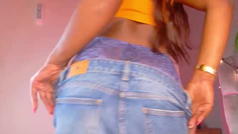  VICTORIA  online show from February 14, 7:54 pm