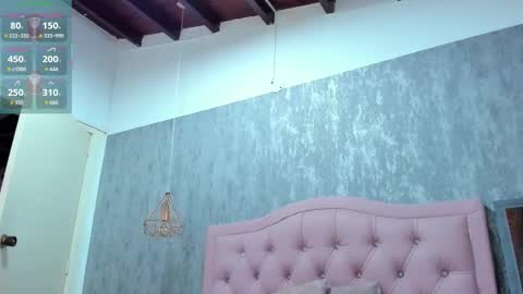   online show from December 18, 8:37 pm