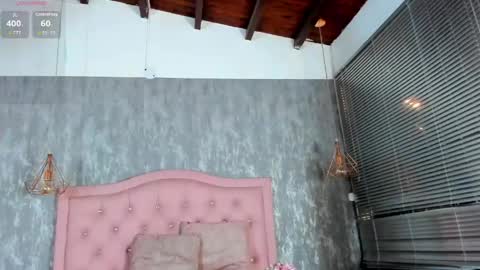   online show from April 14, 12:33 pm