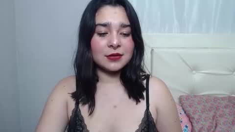 Nahomy online show from December 13, 3:00 pm