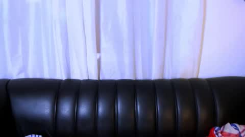 Snapshot of nahomy_ryans chatting on December 19, 9:11 pm Nahomy online show from December 19, 9:11 pm