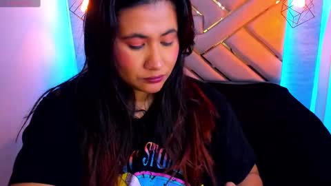    online show from January 18, 9:34 pm